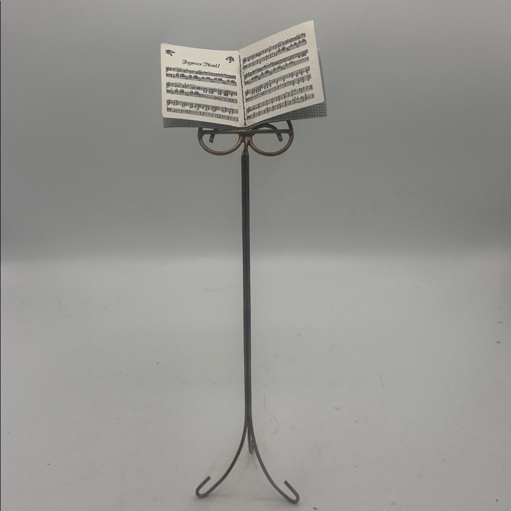 Byers’ Choice Wire Music Stand Brand